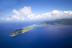南海の孤島と化した美しいロタ島